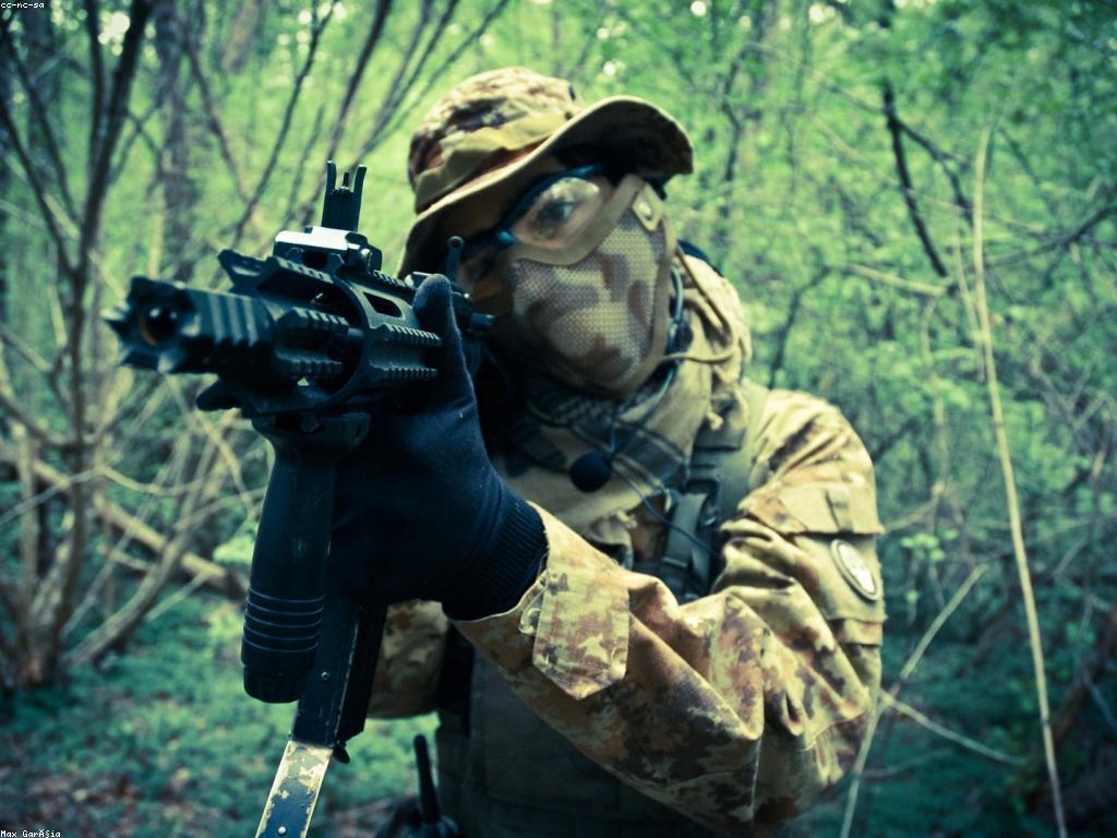 យុទ្ធសាស្ត្រល្បែង: ការបង្កើតយុទ្ធសាស្ត្រចម្រុះសម្រាប់ជោគជ័យ