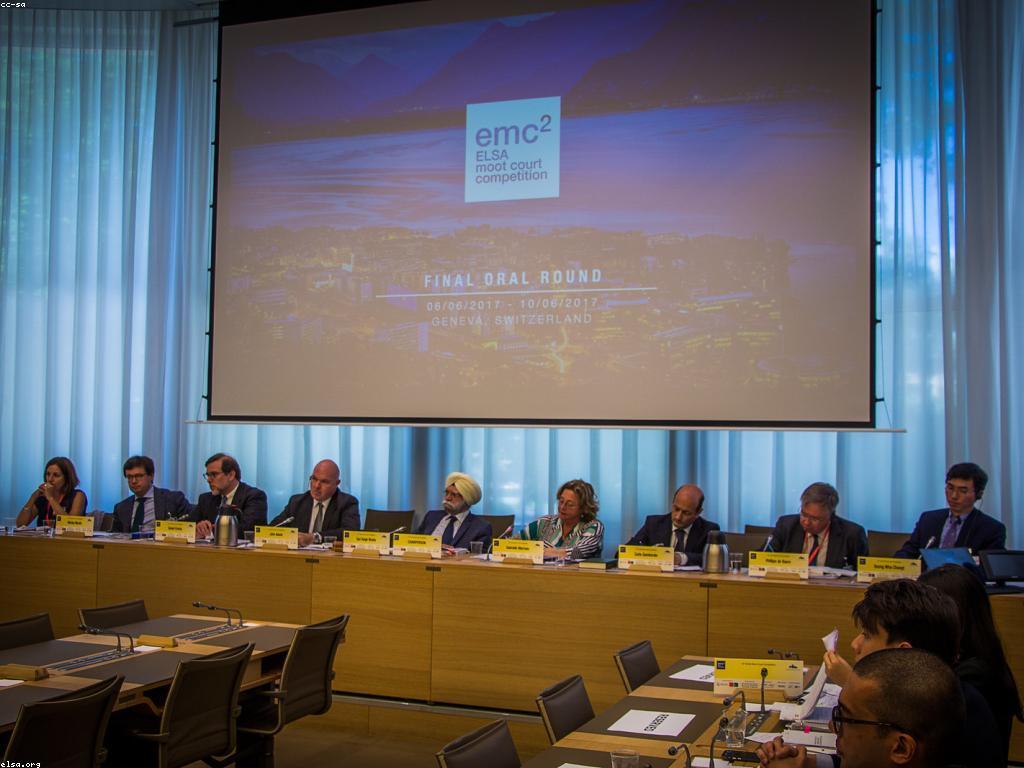 ច្បាប់និងបទបញ្ជា: សារៈសំខាន់នៃការគ្រប់គ្រងឱ្យមានប្រសិទ្ធភាព